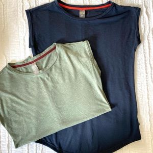 Mountain HardWear tee lot